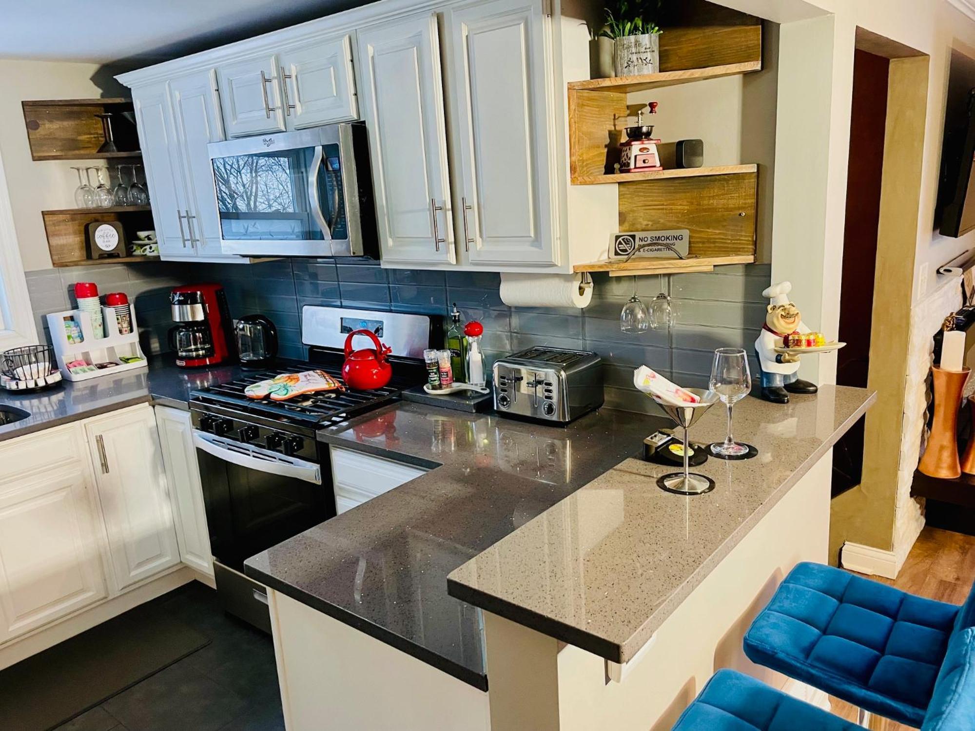 Schaumburg Paradise Oasis With A Secret Garden And Private Pool מראה חיצוני תמונה